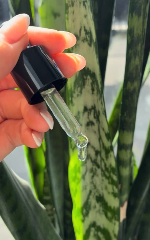Reviana serum application
