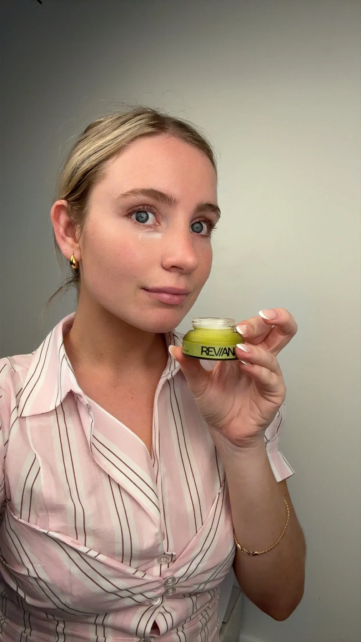 Reviana Day Cream texture — tallow with Vitamin C, Niacinamide and Zinc